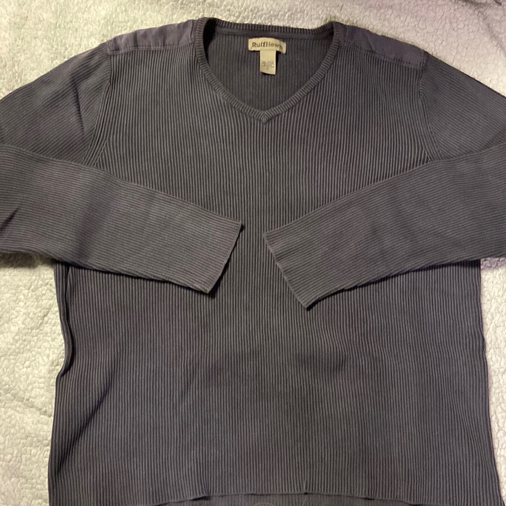 Ruff Hewn long sleeve size XL great condition. Gray